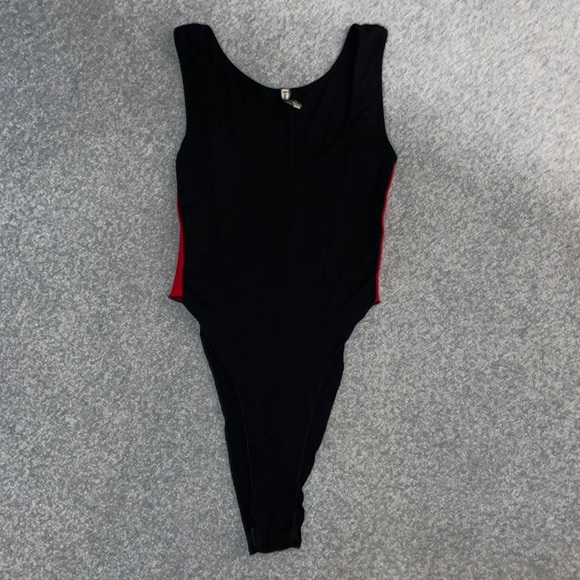 LF Emma & Sam black and Red stripe bodysuit - Picture 6 of 7